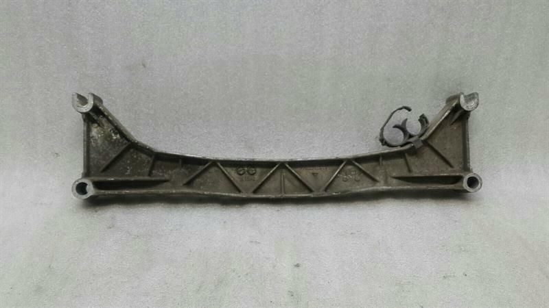 Porsche 911 996 cross member 99733126102 holder carrier rear