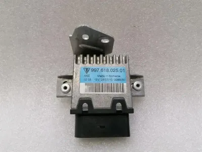 Porsche Cayman S 987 fuel pump module 99761802501 control unit fuel pump