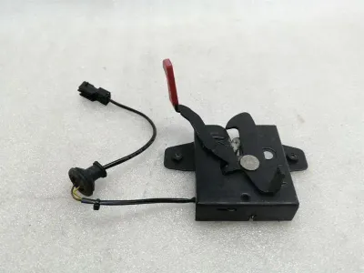 Porsche Boxster 987 Bonnet Lock 99751105300 Bonnet Lock