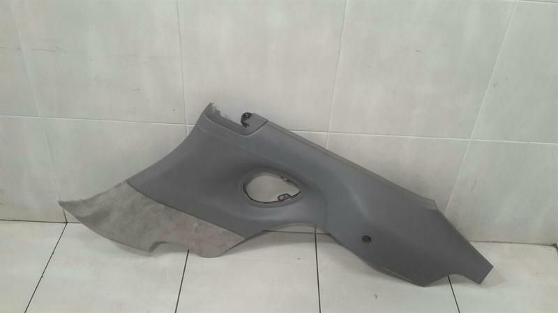 Porsche 911 996 Rear Right Quarter Panel 99655507207 Trim Rear RE Leather