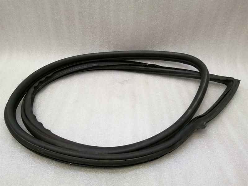 Porsche Cayman 987 left door seal 98753707501 door seals Li