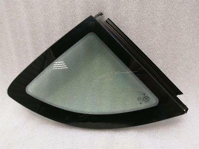 Porsche Cayman 987 Right Rear Quarter Glass 98754311200 Door Glass 1/4 Rear Re