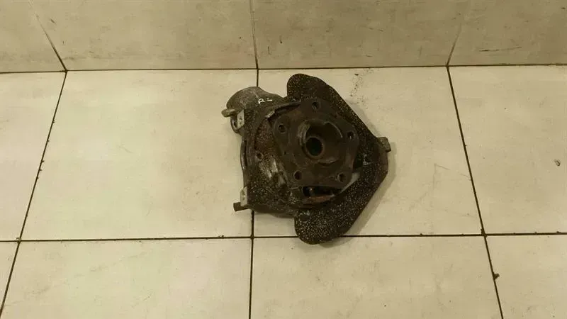 Porsche Cayman 987 RLH Hub 98733165706 Wheel Bearing Housing Rear Left