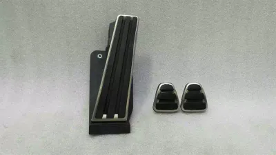 Porsche Cayman 987 accelerator pedal set 99742301902 accelerator pedal set trim.