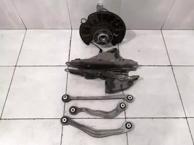 Mercedes S W222 Left Rear Hub Set A2223500941 Wheel Bearing Housing Rear Left Set