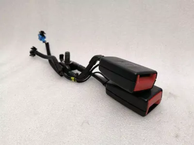 Mercedes S-Class W222 Rear Belt Buckle A2228600869 Rear Belt Lock