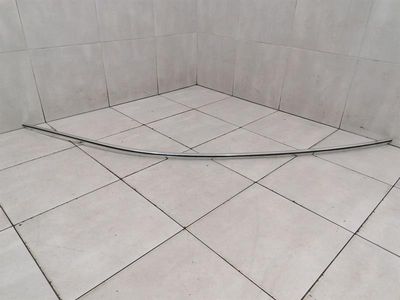 MASERATI QUATTROPORTE VI M156 Left Body Moulding 670043123 Bar Left