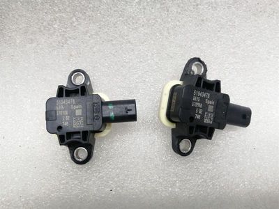 Maserati Quattroporte VI M156 Crash Sensor Set 51943478 Impact Sensor