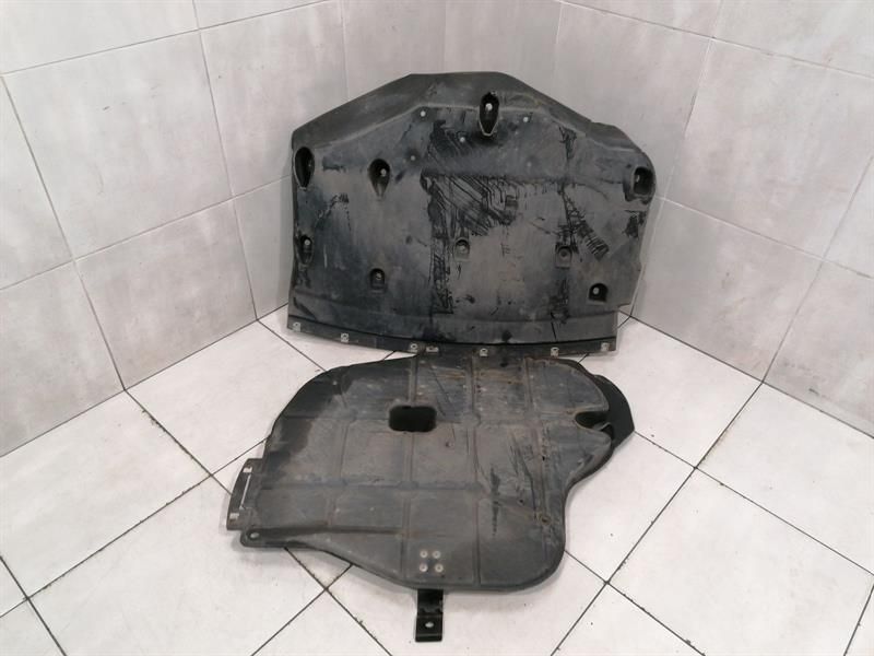 Maserati Quattroporte VI M156 Undertray Set 670030777 Underbody Trim Set