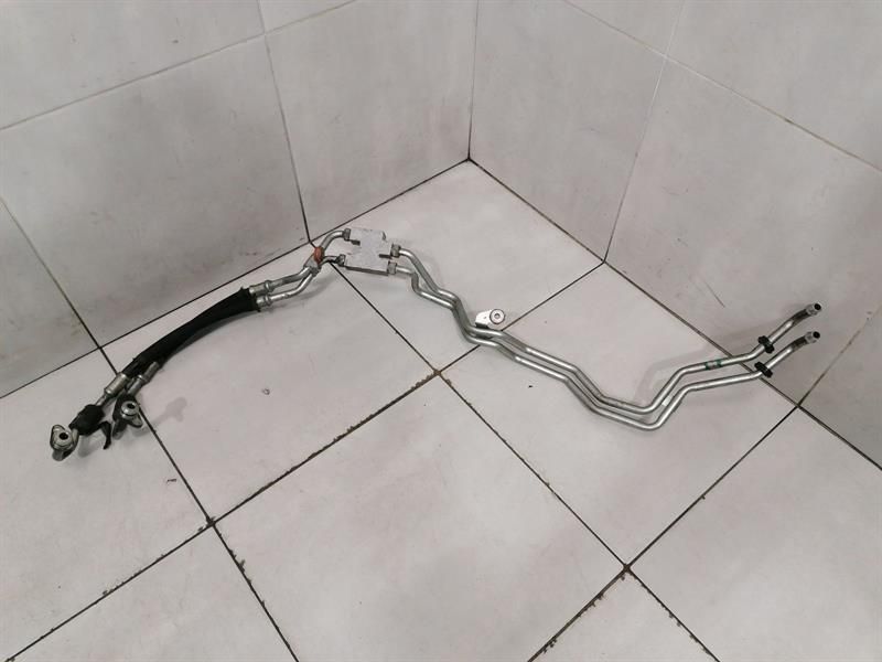 MASERATI QUATTROPORTE VI M156 Gearbox Pipes 670004147 Getriebeölleit