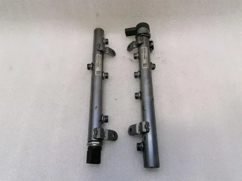 Mercedes GLS X166 Fuel Rail Set A6420703095 Injection Strip Pipe Distributor Set