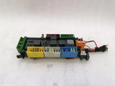 Mercedes GLE W292 C292 Fuse Box A1669061202 Fuse Box