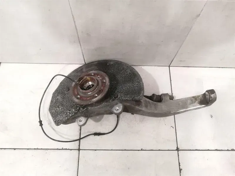 Mercedes GLE W292 C292 Left Front Hub A1663300920 Wheel Bearing Housing Front Left