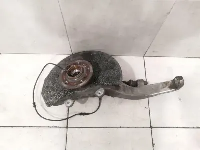 Mercedes GLE W292 C292 Left Front Hub A1663300920 Wheel Bearing Housing Front Left