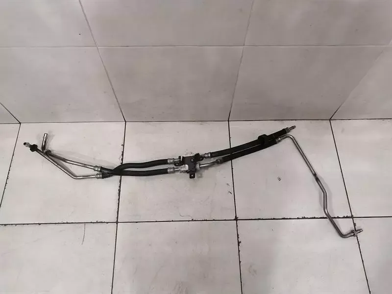 Mercedes GLS 350D Gearbox Pipes A1665001388 Transmission Oil Line
