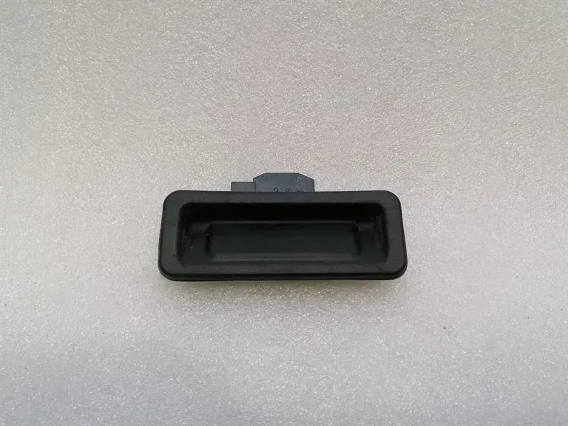 BMW 4 M4 G82 G22 switch 8492533 switch boot lid tailgate
