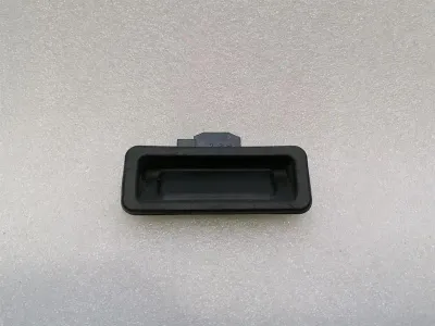 BMW 4 M4 G82 G22 switch 8492533 switch boot lid tailgate