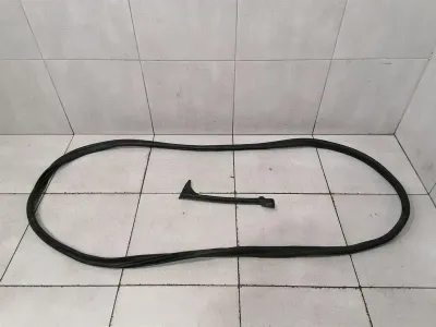 BMW 4 M4 G82 G22 door seal 7482709 door gaskets right right