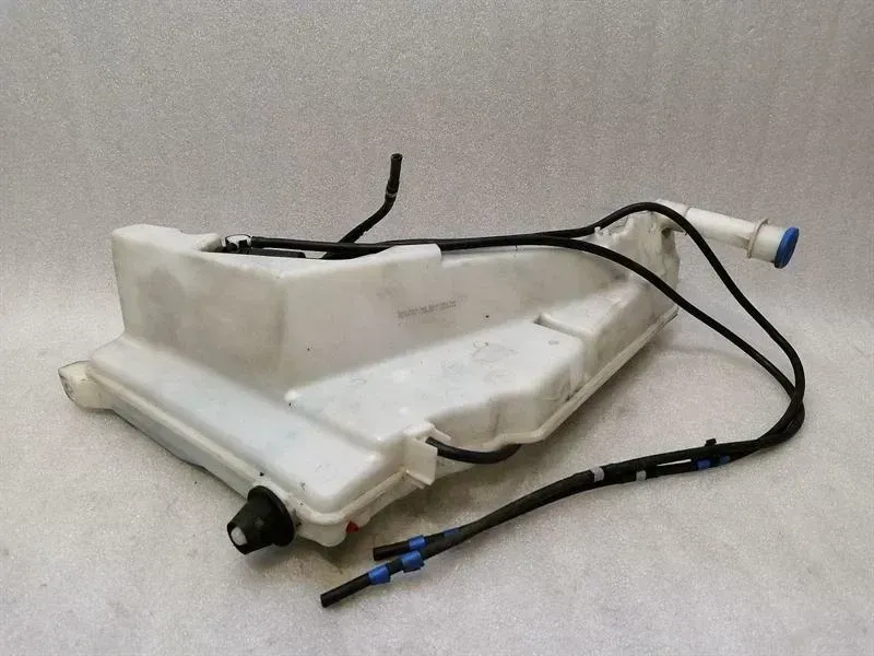 Range Rover Sport L494 Washer Fluid Reservior CPLA-17B613-AH Wipe Water Container