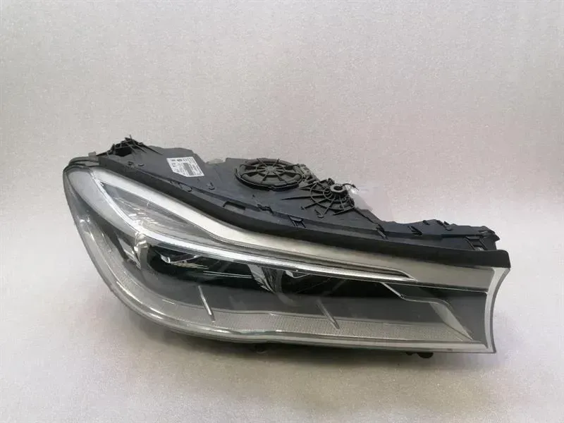 BMW 7 Series G11 Right Headlight 7483246 RHD SPARES OR REPAIR Headlight