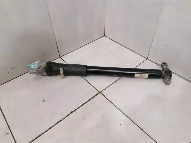 Range Rover Velar L560 Shock Absorber RRH J8A2-18080-AB Shock Absorber Rear Re