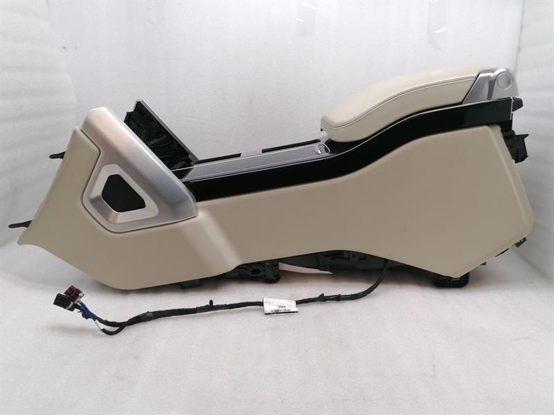 RANGE ROVER L405 armrest WESTMINSTER SVR center armrest armrest FRIDGE COOL BOX