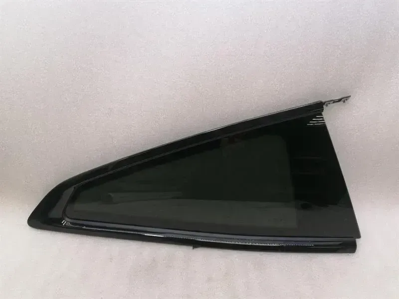 BMW 4 M4 G82 G22 Right Rear 1/4 Glass 7482716 Door Window 1/4 Rear RH