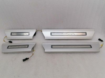 ILLUMINATED LED CHAIR SET AUTOBIOGRAPHY RANGE ROVER L405 Entry Bar SET SVR
