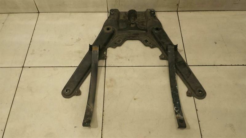 Porsche 911 991 fuel tank holder bracket 99150443900 holder carrier floor pan