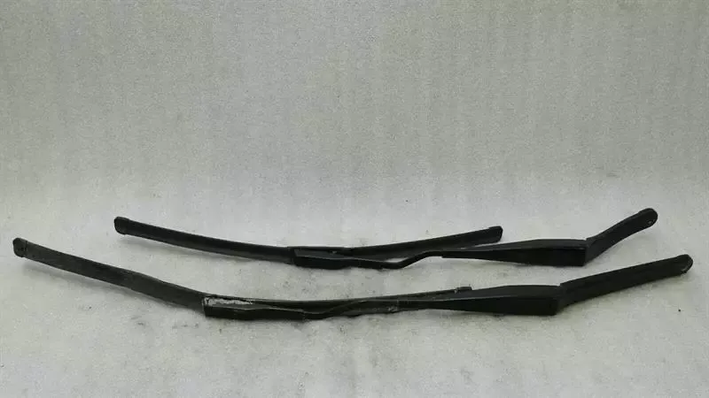 Porsche Boxster 981 RHD Wiper Arm 99162813102 Right Hand Drive