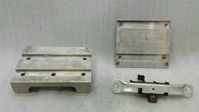 Porsche Boxster 981 tunnel strut bracket set 98150463300 holder carrier set
