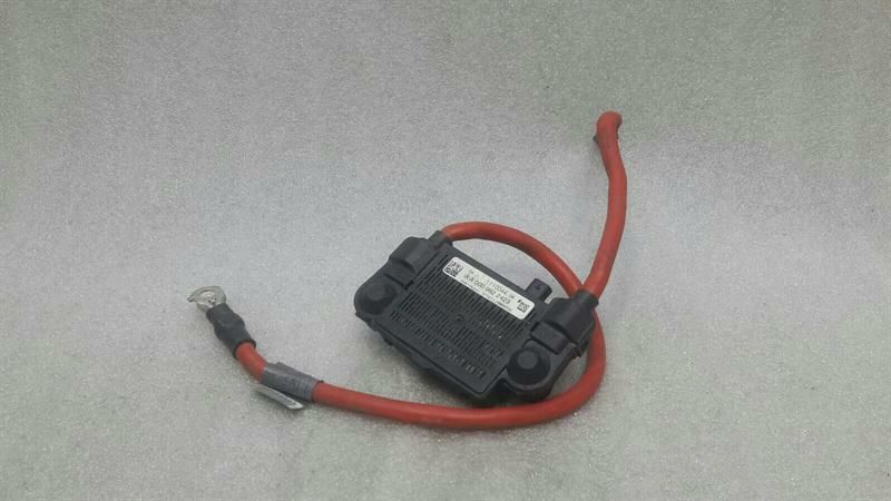 Mercedes S-class W221 Fuse Box A0009822423 Fuse Box