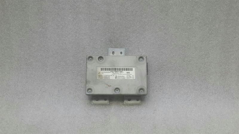 Mercedes S-Class W221 Multimedia Interface A1729009302 Control Unit Becker