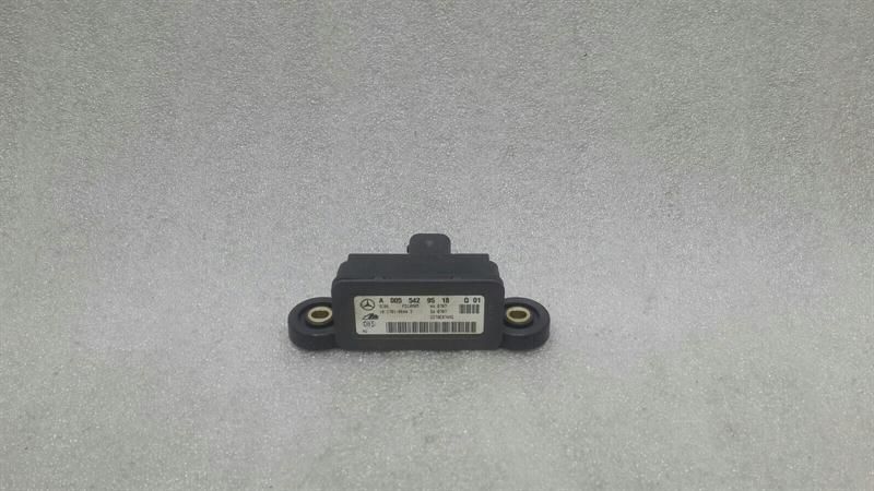 Mercedes S-Class W221 Yaw Rate Sensor A0055429518 Rotation Rate Sensor.