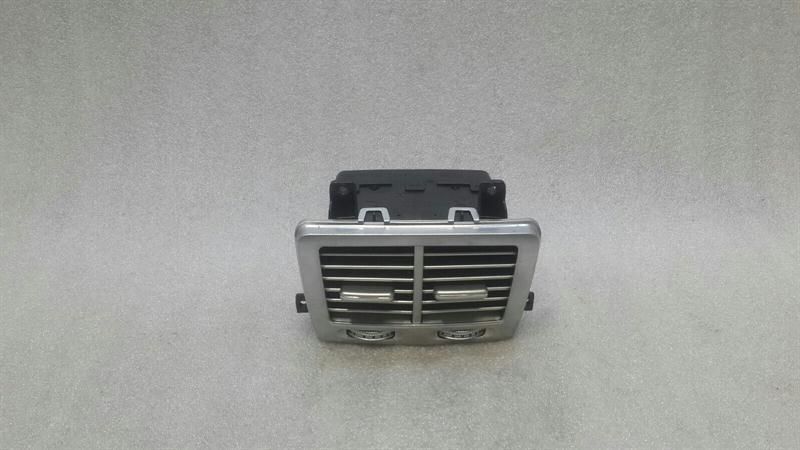Mercedes S-Class W221 Air Vent A2218301054 Vent Vent Grille