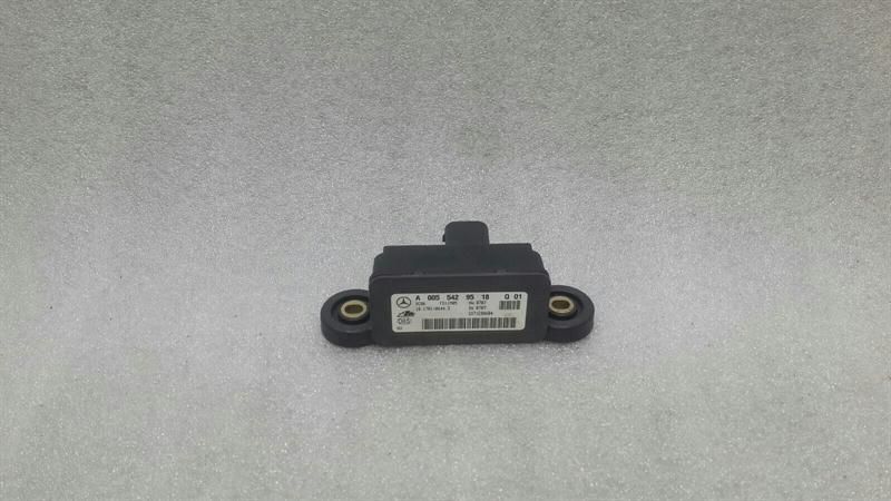 Mercedes S-Class W221 Yaw Rate Sensor A0055429518 Rotation Rate Sensor