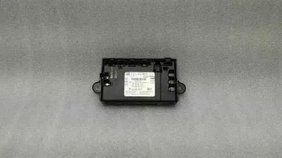 Mercedes S-class W221 Right Door Module A2219007601 Door Control Unit Front Right