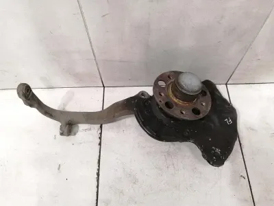 Mercedes S-Class W221 Left Front Hub A2213322901 Wheel Bearing Housing Front Left