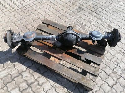 Mercedes G-Wagen W463 Rear Axle A0003500400 Rear Axle G350 4.375 A4633508200