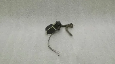 Mercedes GL X166 FRH Xenon Level Sensor A0045429918 Level Sensor