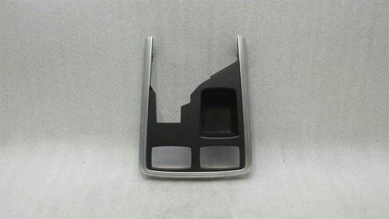 Mercedes GL X166 RHD Console Trim A1666803017 Right Handlebar