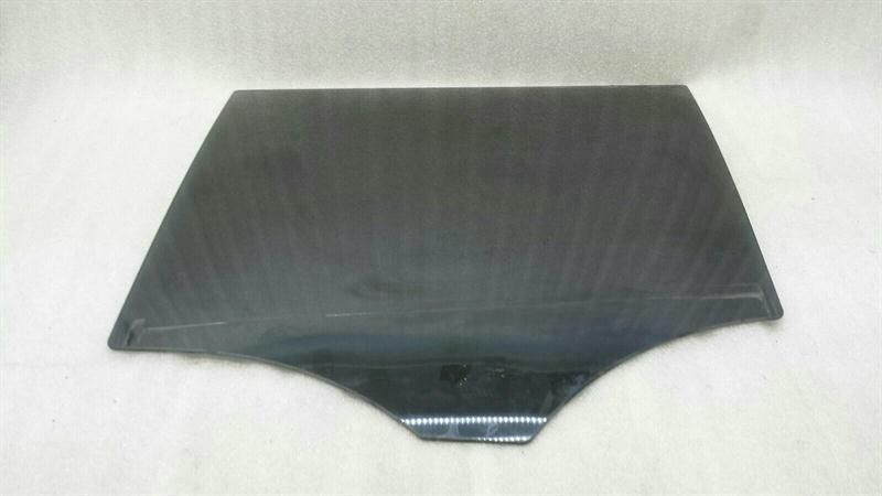Mercedes GL X166 left rear door glass A1667352610 door window rear left