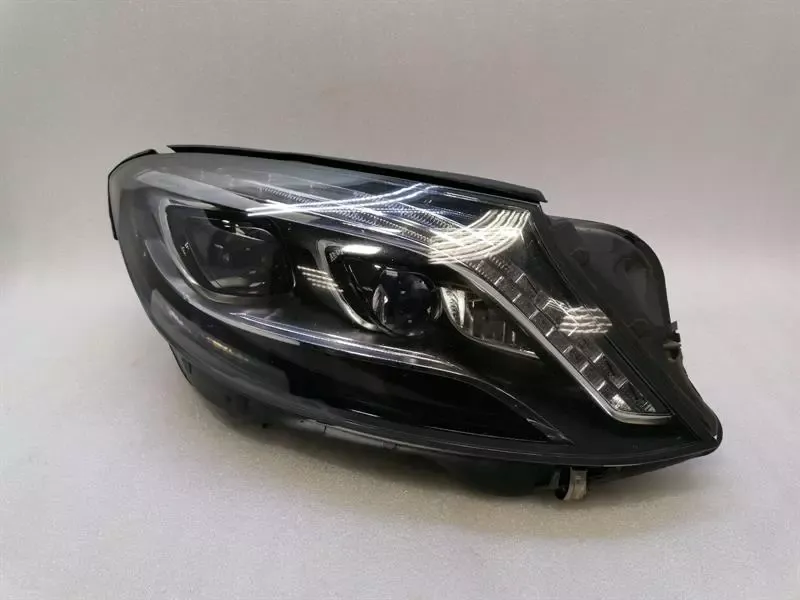 Mercedes S-Class W222 ILS Right Headlight A2228207661 RIGHT HANDLE RHD