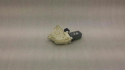 Mercedes S W221 door window motor rear right A2218203042 window regulator motor
