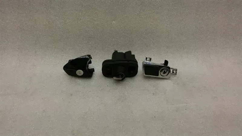 Mercedes S-Class W221 RHD Door Lock Set A0997662000 Right Hand Drive Set