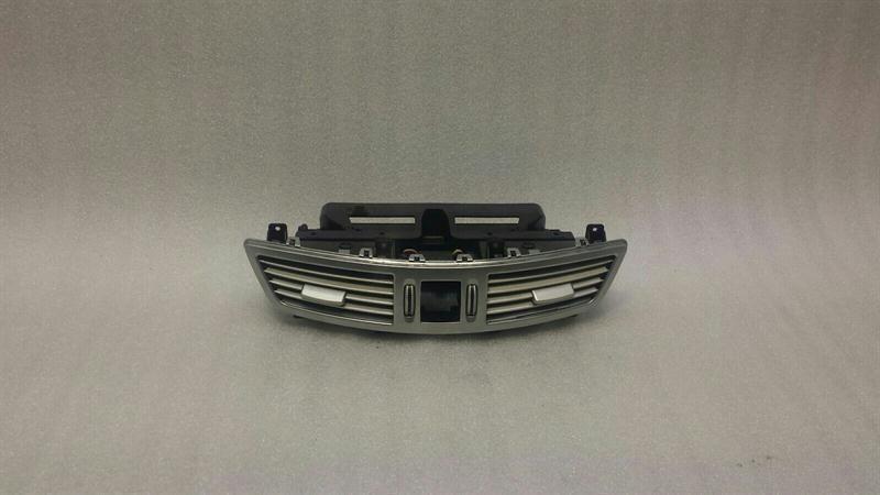 Mercedes S-Class W221 Air Vent A2218300554 Vent Vent Grille