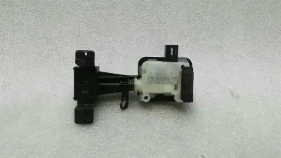 Mercedes S-Class W221 fuel cap actuator A2518200197 fuel filler flap actuator flap