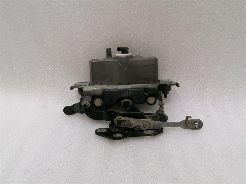 Mercedes E Class W207 Bonnet Hinge LHS A2129066201 Bonnet Hinge Left