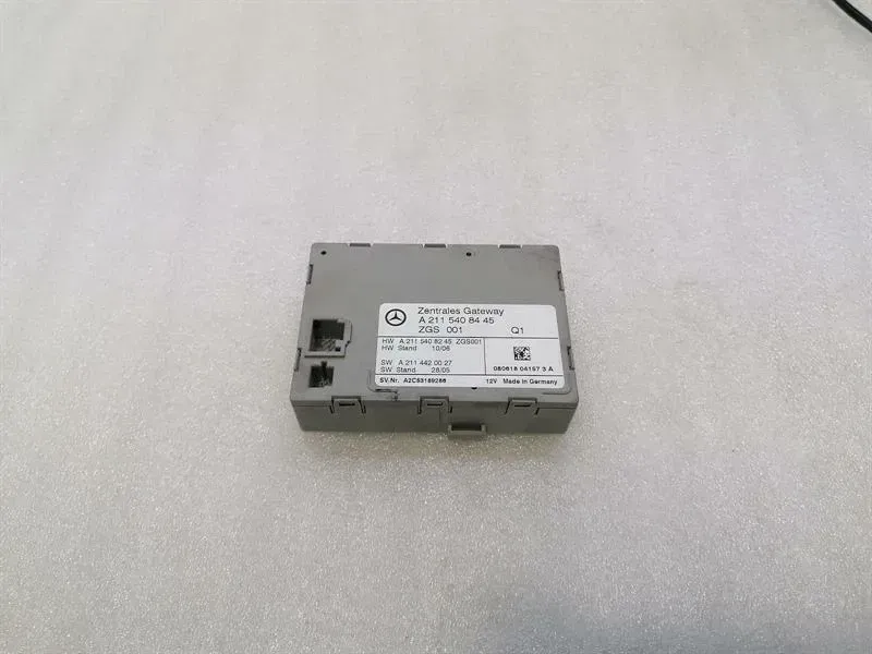 Mercedes CLS W219 electronic module A2115408445 control unit gateway
