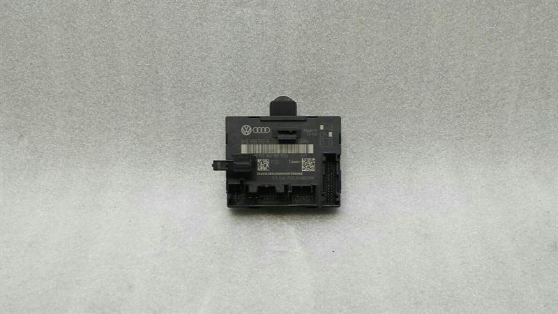 Audi S5 8T left door module 8K0959793H door control unit left